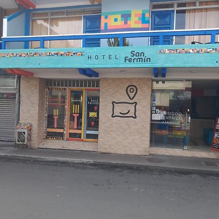 Hotel San Fermin Pereira Exteriör bild