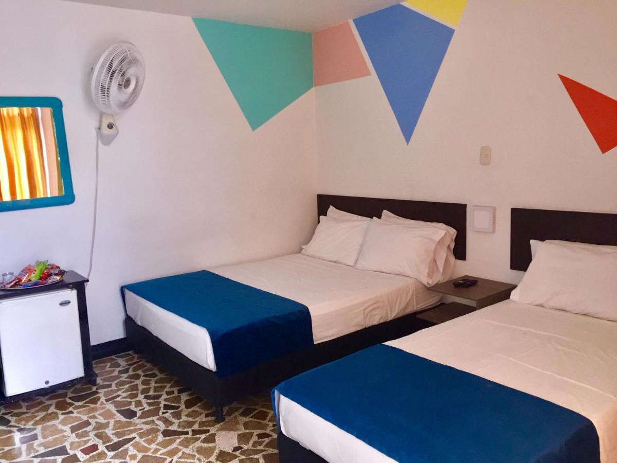 Hotel San Fermin Pereira Exteriör bild